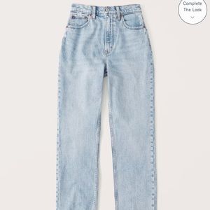 Abercrombie 90s Straight Ultra High Rise Curve Love